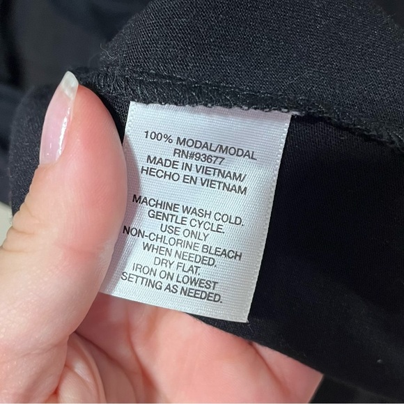 New Allen B by Allen Swartz black cardigan sweater - Picture 7 of 7